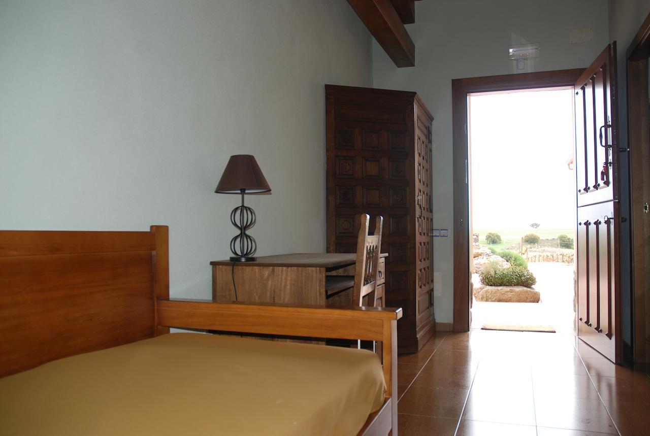 Casa Rural Teso De La Encina Villamor de los Escuderos 客房 照片
